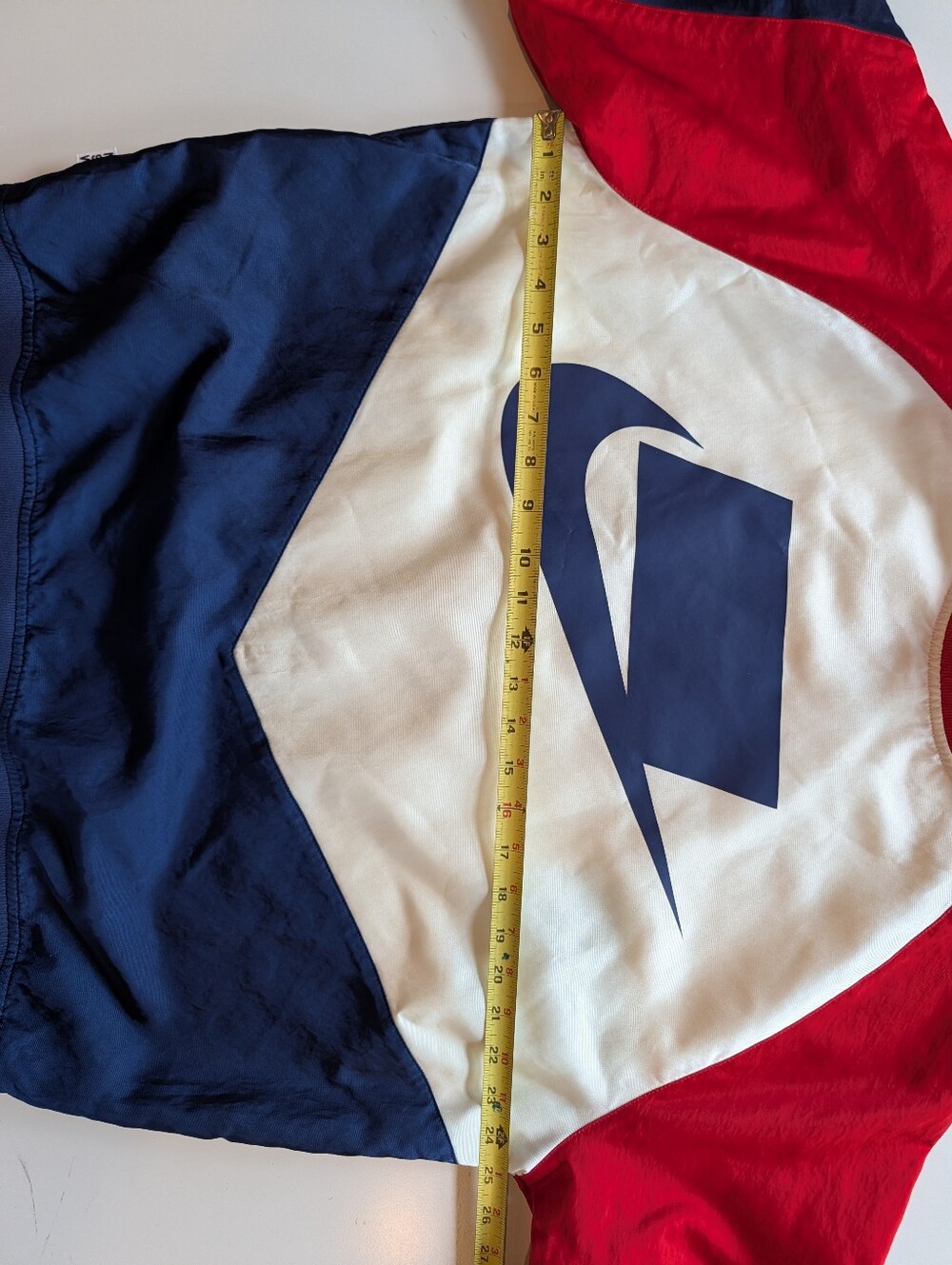 Nike Nylon Satin NSW Blocked Logo Futura Blue Void Red Pullover Men's Medium - Picture 9 of 9